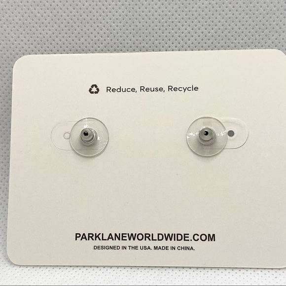 Park Lane Earrings Crepe Pierced Earrings Silver Tone - Picture 3 of 6